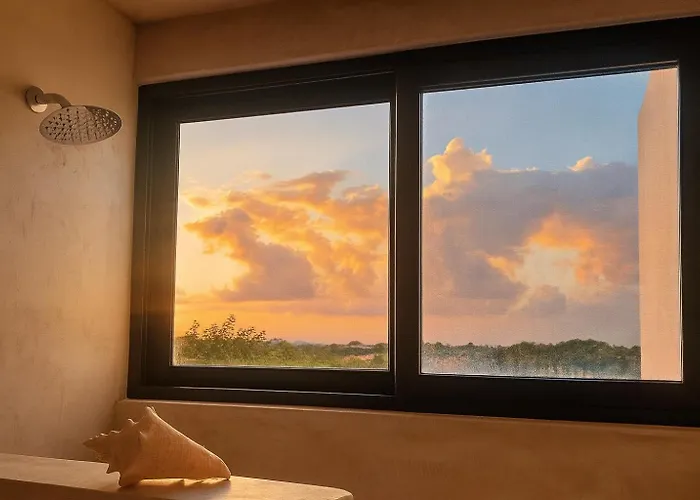 Apartment Private Jacuzzi, Starlink, Golf-view Terrace -